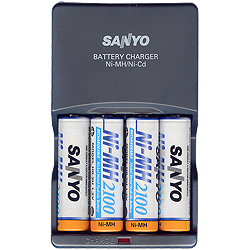 sanyo charger.jpg