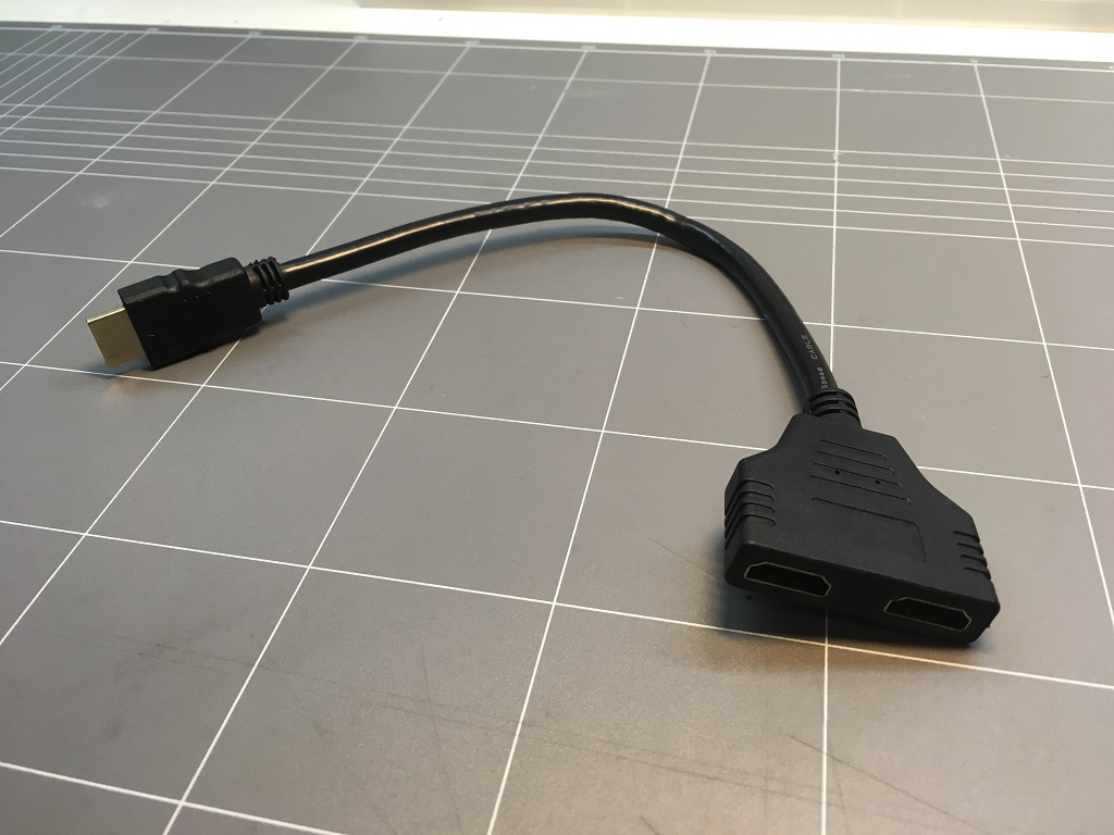 HDMI splitter.jpg