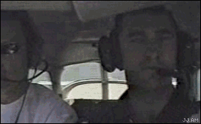 아직벨트안했다.gif
