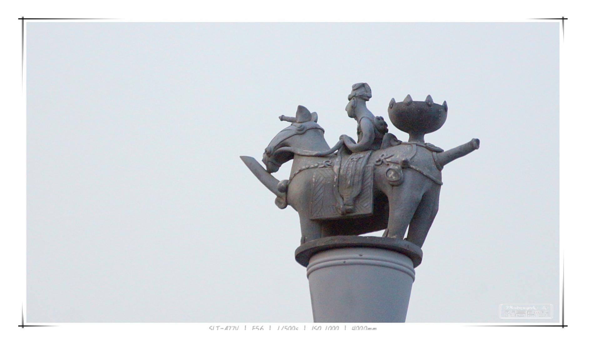 20131013009_cr.jpg