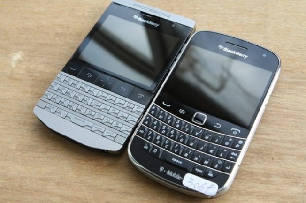 wts-iphone-4s-64gb-bb-porsche-p9981-samsung-n7000-galaxy-note_2.jpg