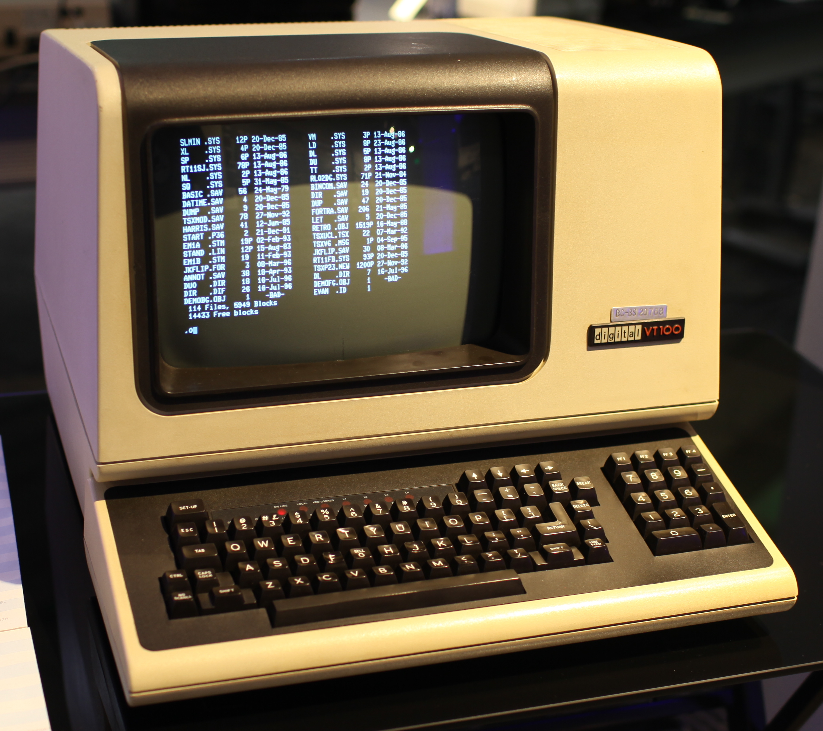 DEC_VT100_terminal.jpg